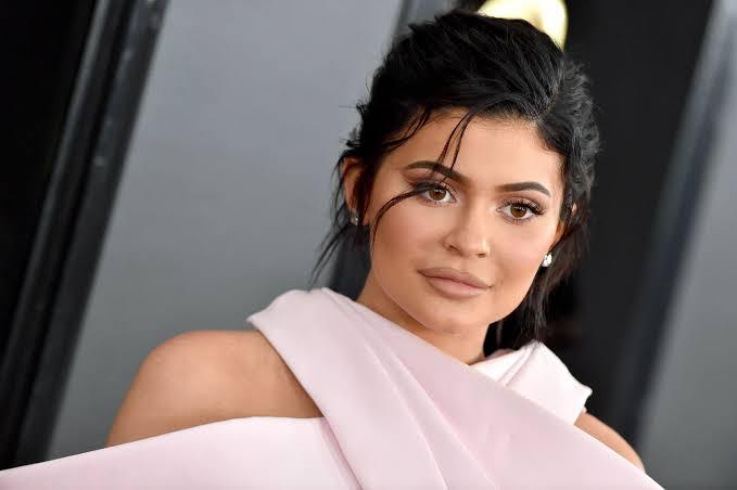 Kylie Jenner Net Worth 2023: Biography, Family, Age, Height, Husband